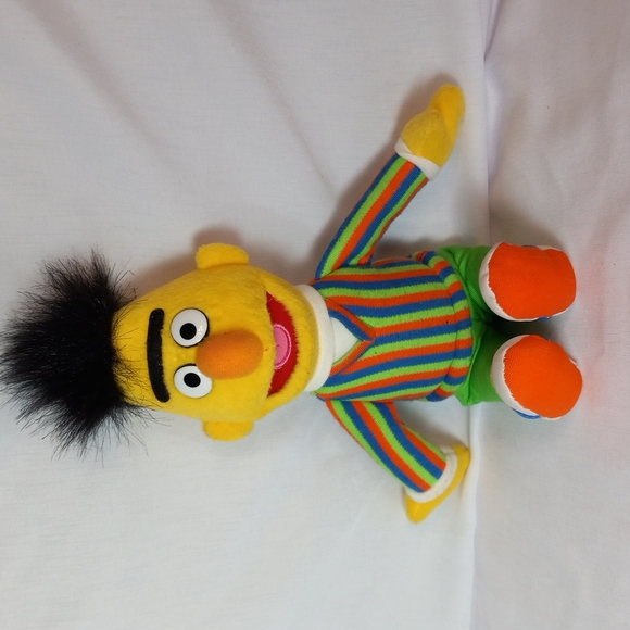 Bernie - Picture 2 of 4